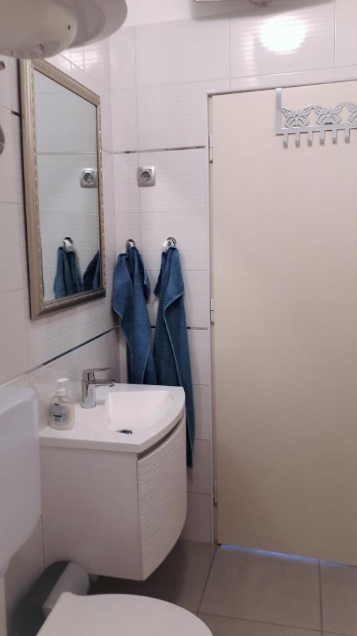 Apartment Ane ดรามัลย์ ภายนอก รูปภาพ