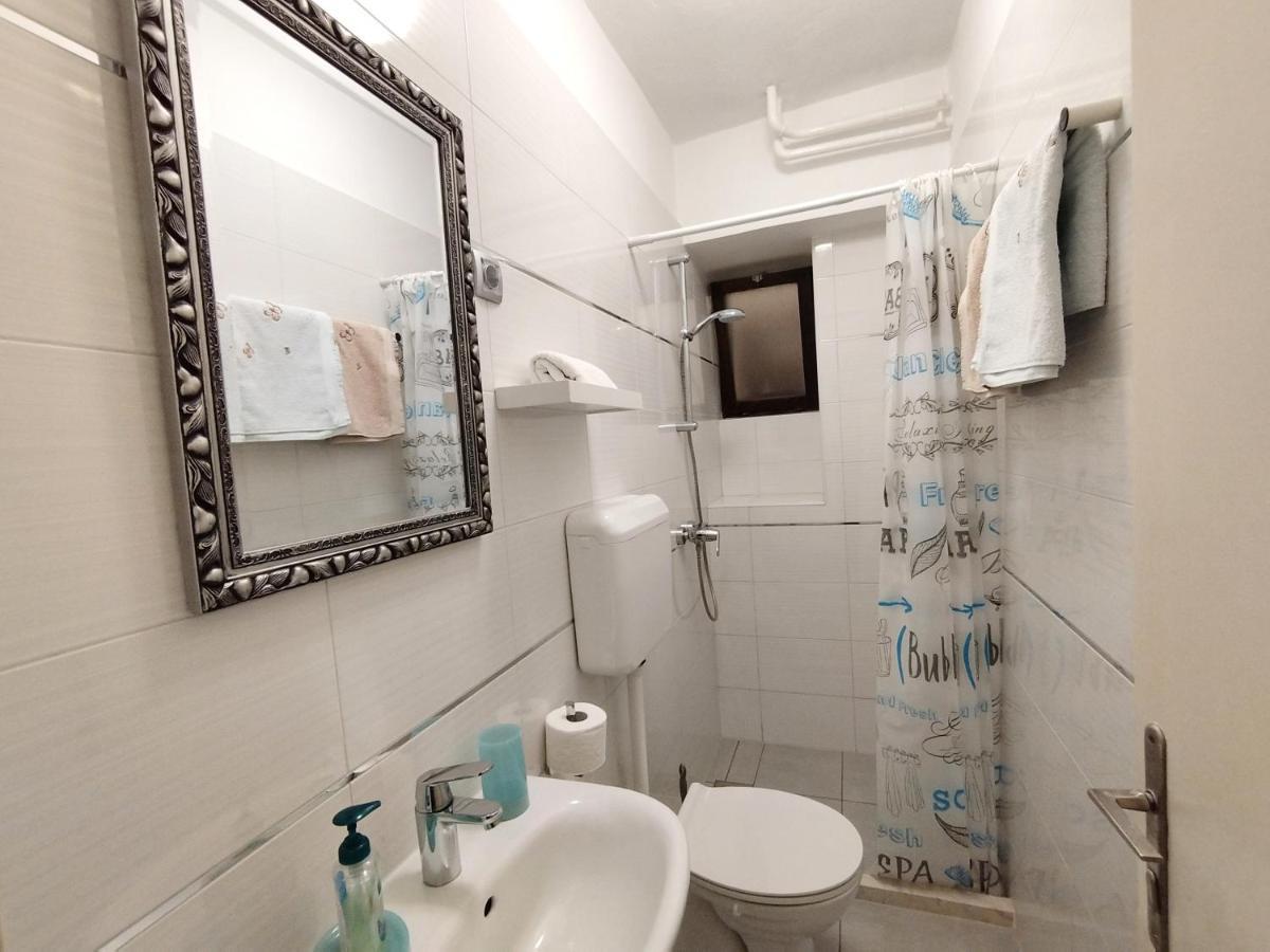 Apartment Ane ดรามัลย์ ภายนอก รูปภาพ